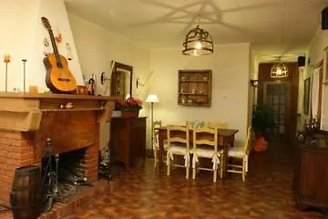 La Casa Di Zia Lina Bed & Breakfast 3*